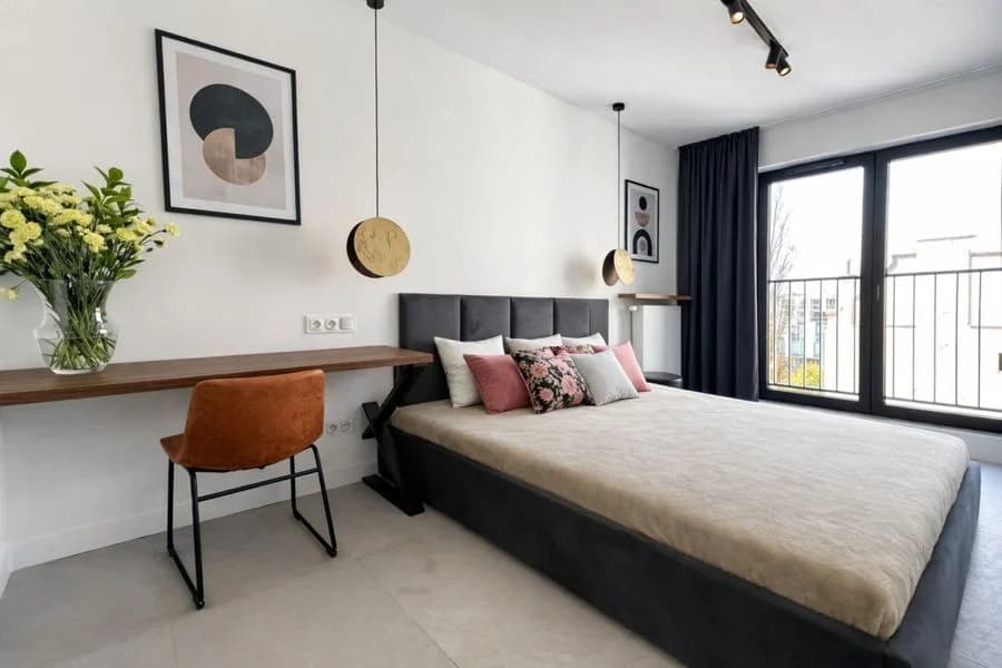 2 pokoje| Balkon | Garaż | Centrum