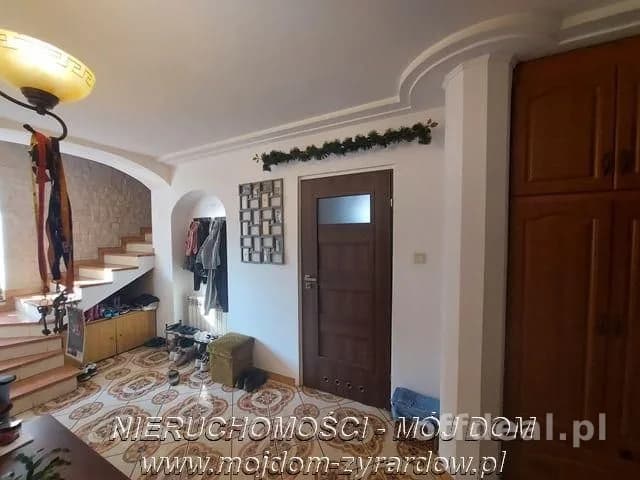 5-Zimmer Haus zum Verkauf in Wiskitki | 230 m²