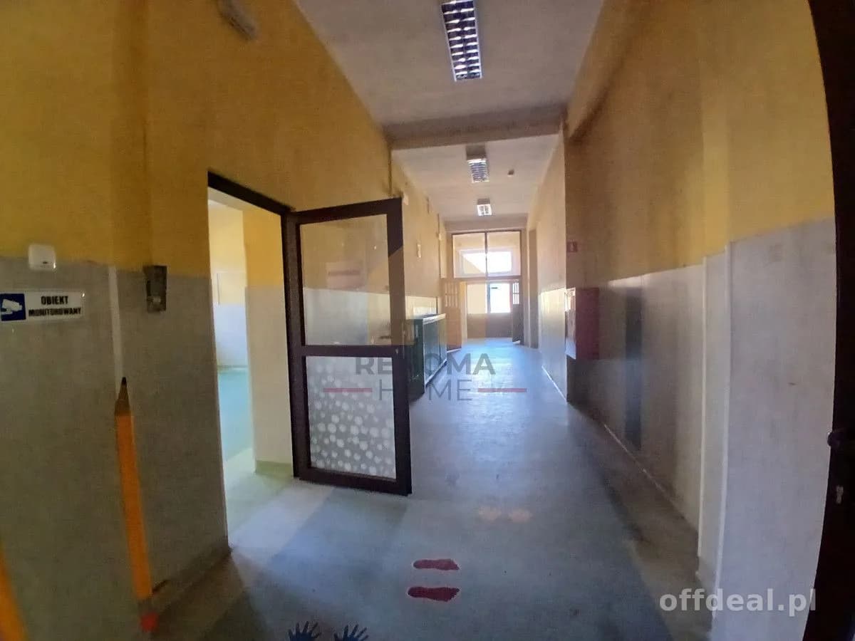 Budynek użytkowy 859 m² | Wałbrzych | inwestycyjny