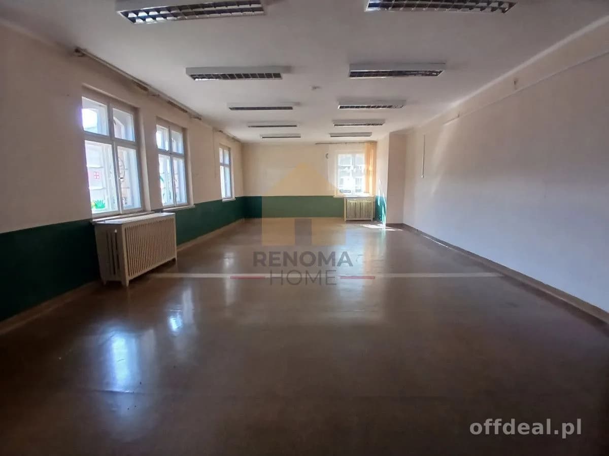 Budynek użytkowy 859 m² | Wałbrzych | inwestycyjny