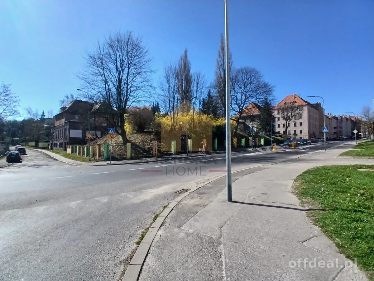Budynek użytkowy 859 m² | Wałbrzych | inwestycyjny