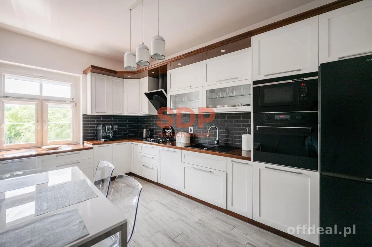 Przestrzeń, której nie znajdziesz w bloku|129,7 m2|Centrum|Do negocj.