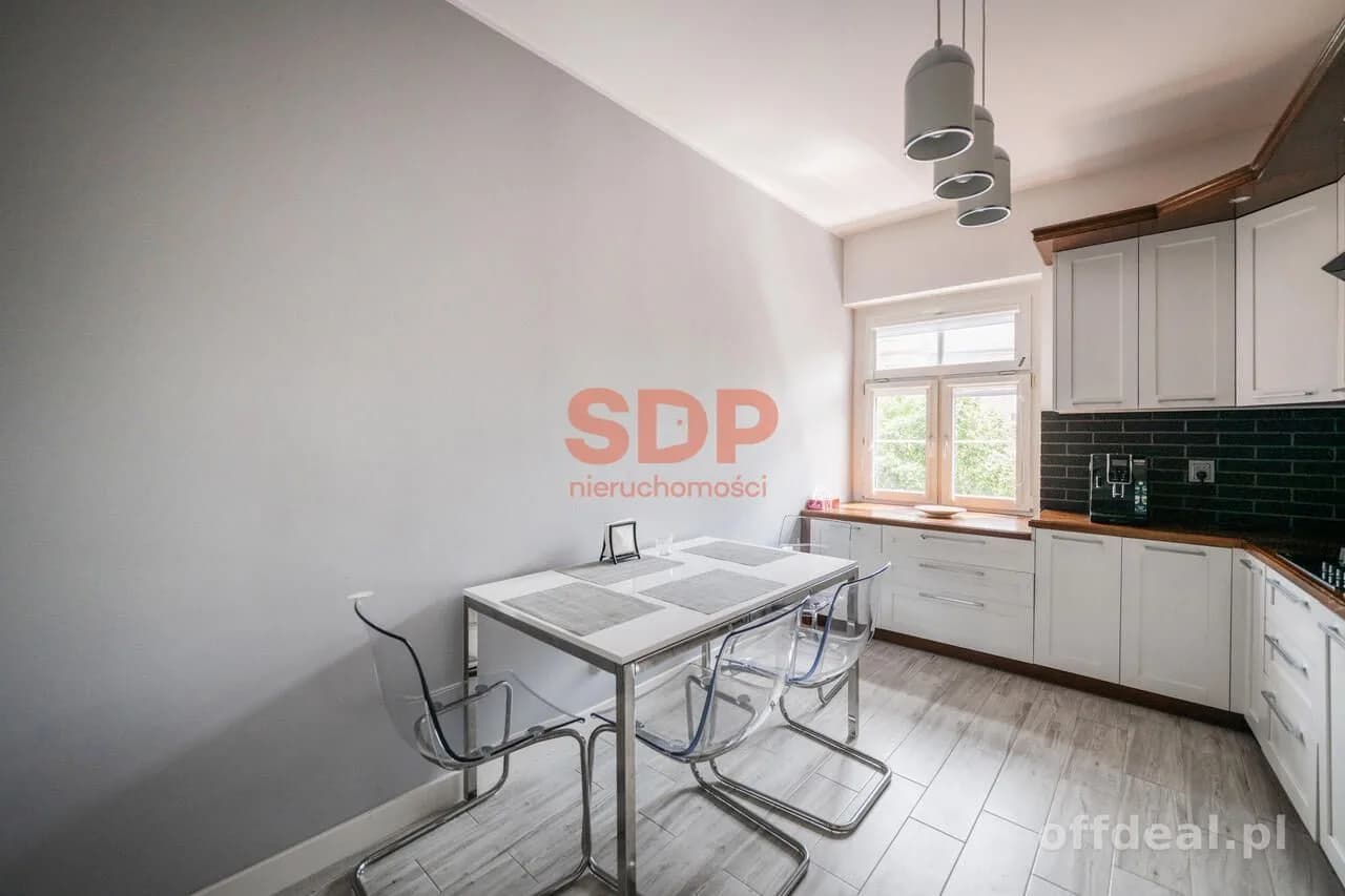 Przestrzeń, której nie znajdziesz w bloku|129,7 m2|Centrum|Do negocj.