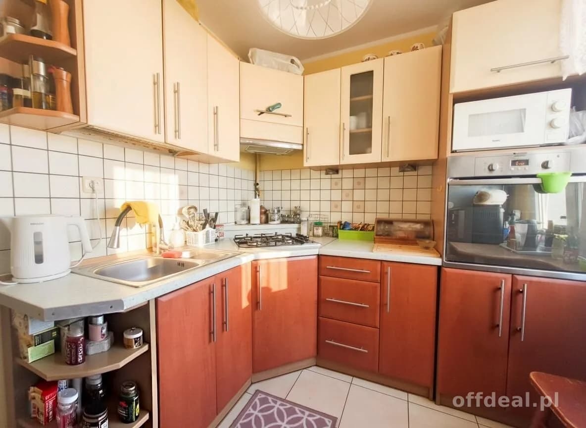 Czteropokojowe mieszkanie blisko szkoły