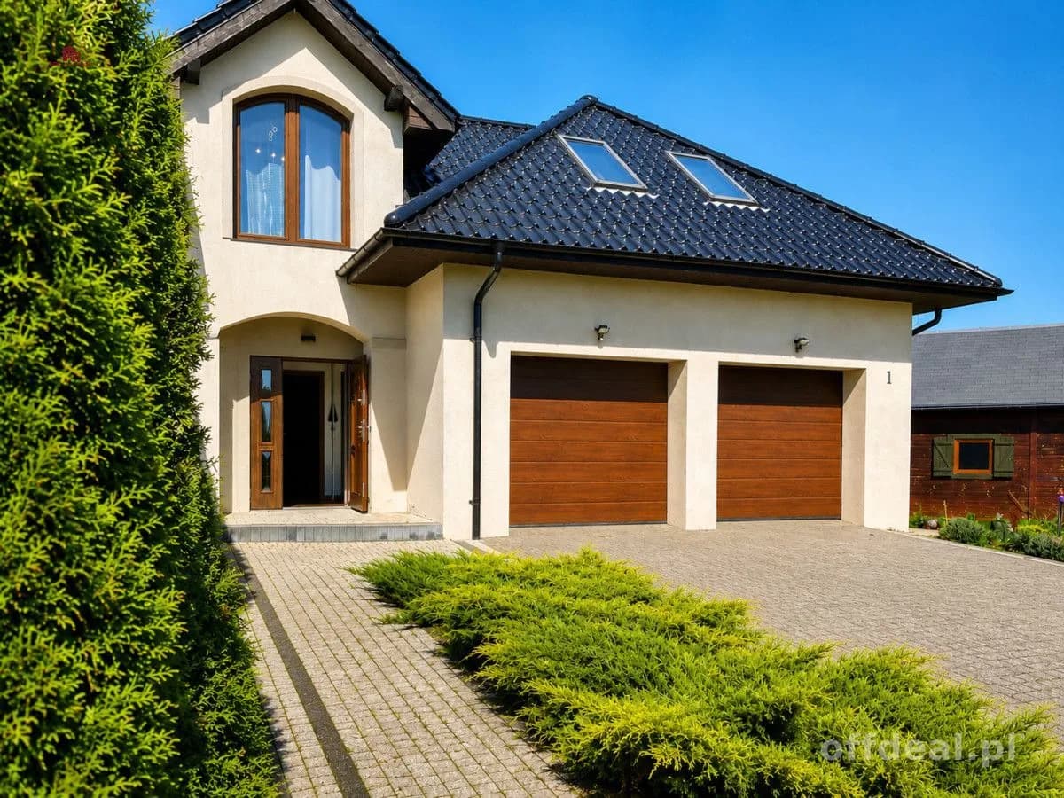 Dom 157 m² | działka 1600 m² | 2 km od morza |