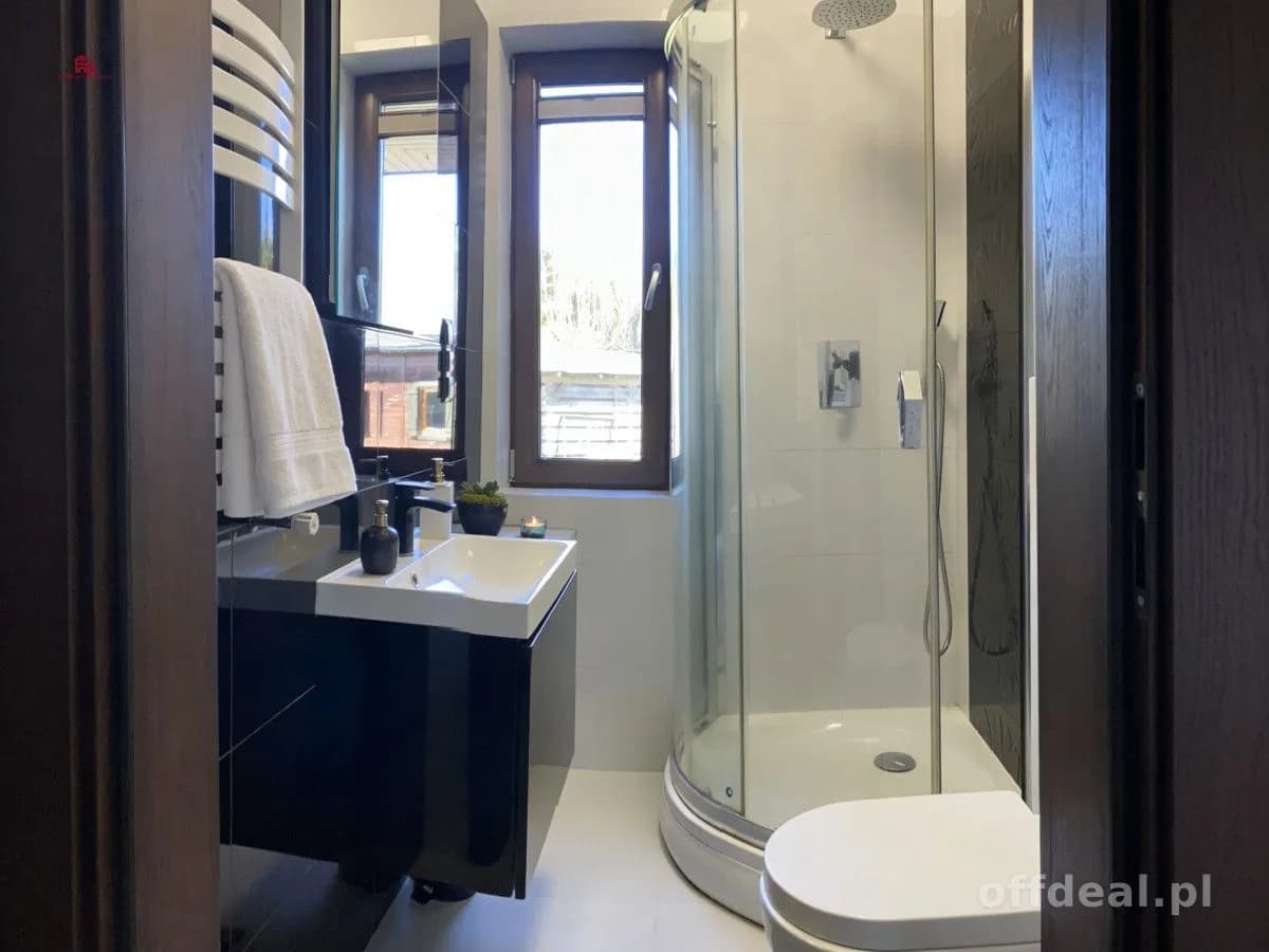 6-room house for sale in Wodnica | 253 m²