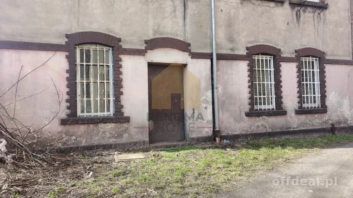 bien commercial à vendre à Chojnów | 163 m²