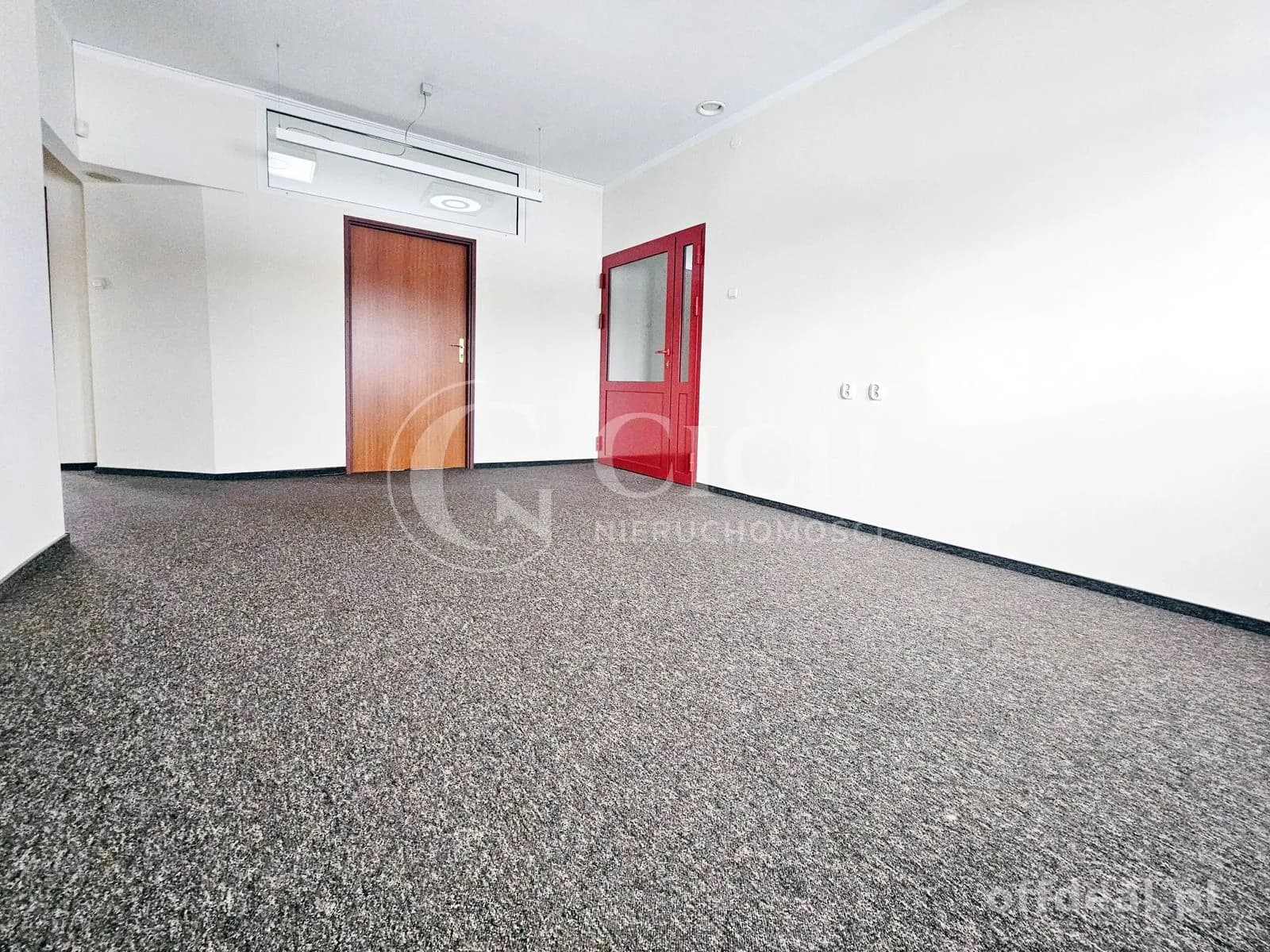 комерційна нерухомість в оренду у Tarnów | 77,68 m²