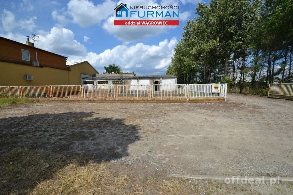 terrain à louer à Wągrowiec | 681 m²