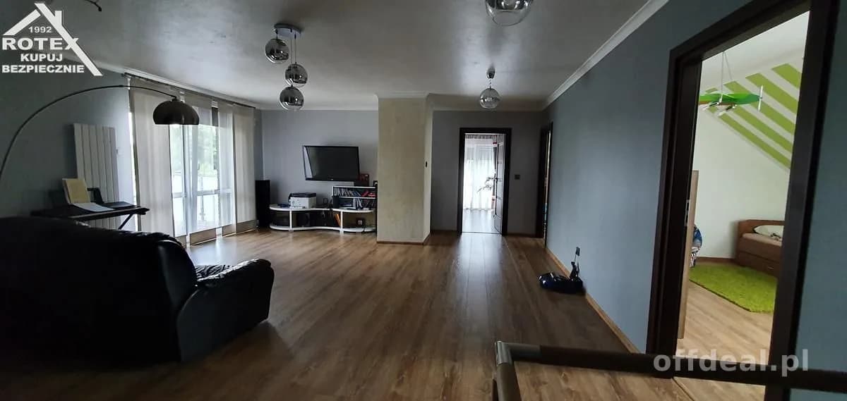 5-room house for sale in Pustków | 215 m²