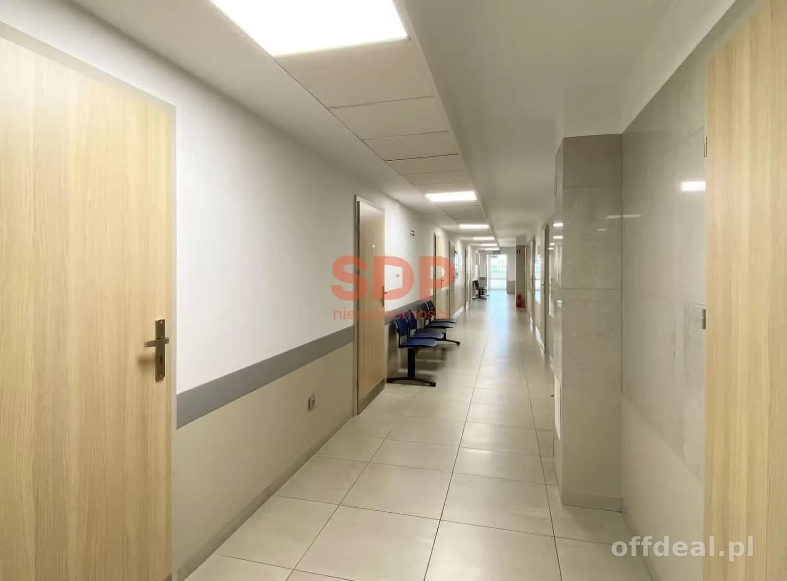 commercial property for rent in Wrocław, Fabryczna, Muchobór Wielki | 262.5 m²
