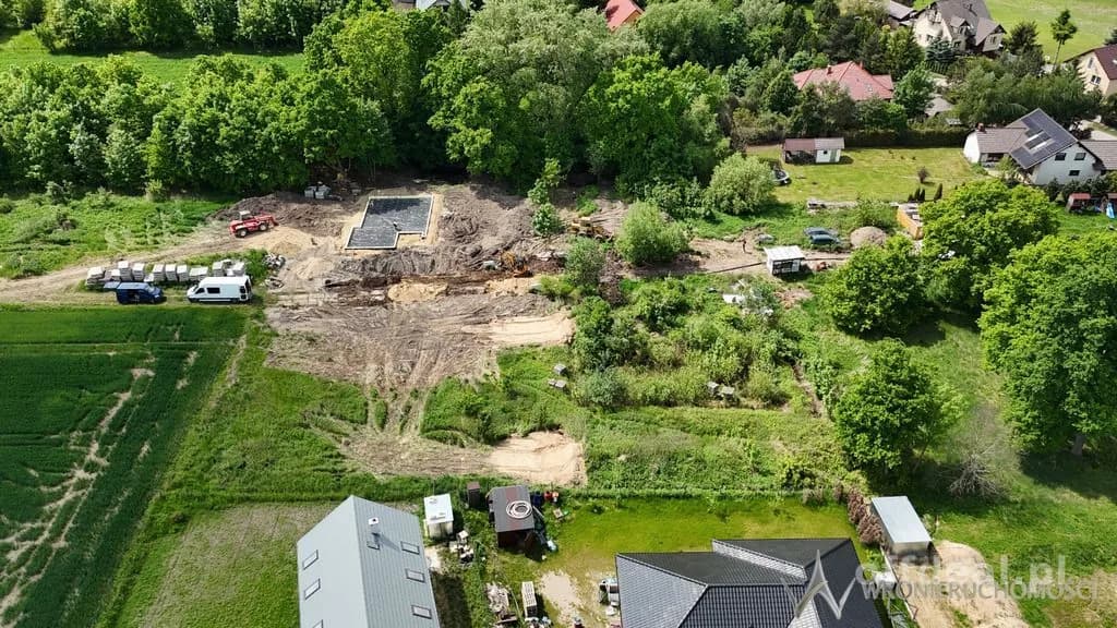 Działka budowlana z pełnym uzbrojeniem| Strzeszów
