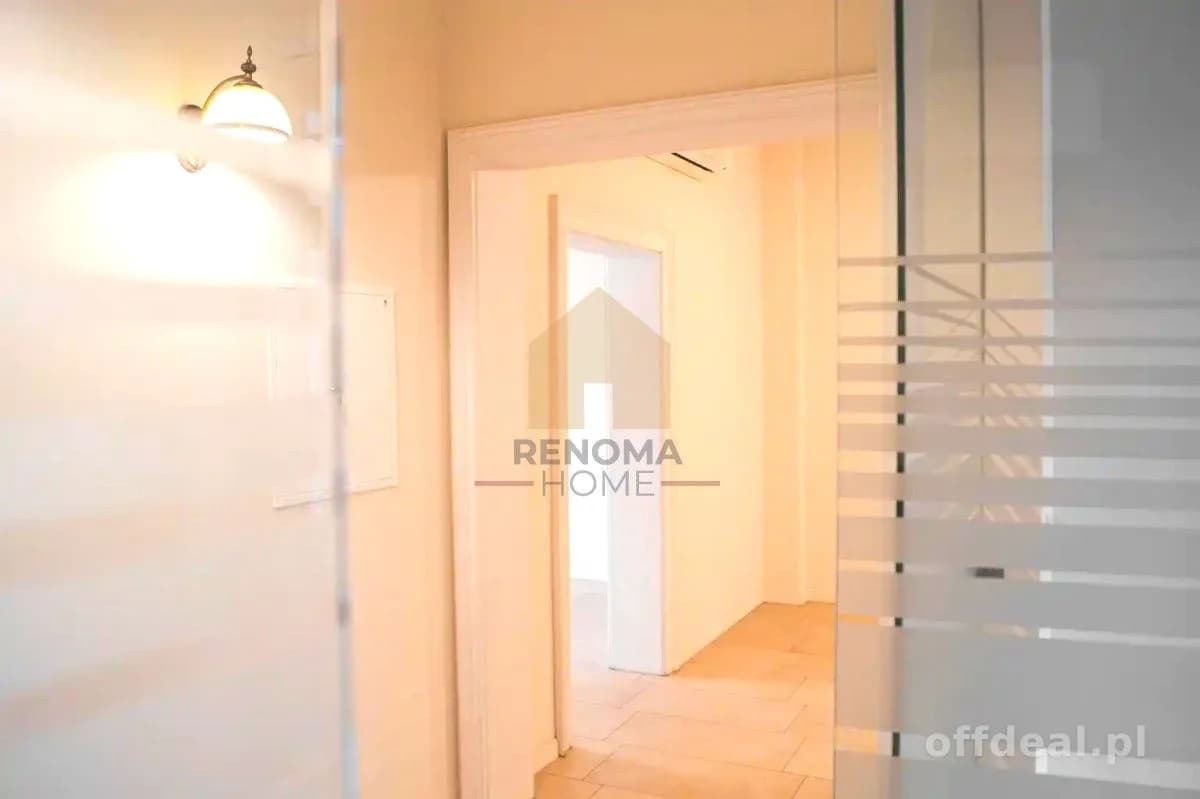 комерційна нерухомість на продаж у Zielona Góra | 15-кімн. | 366 m²
