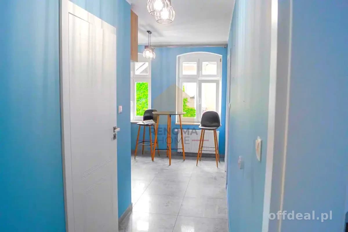 комерційна нерухомість на продаж у Zielona Góra | 15-кімн. | 366 m²