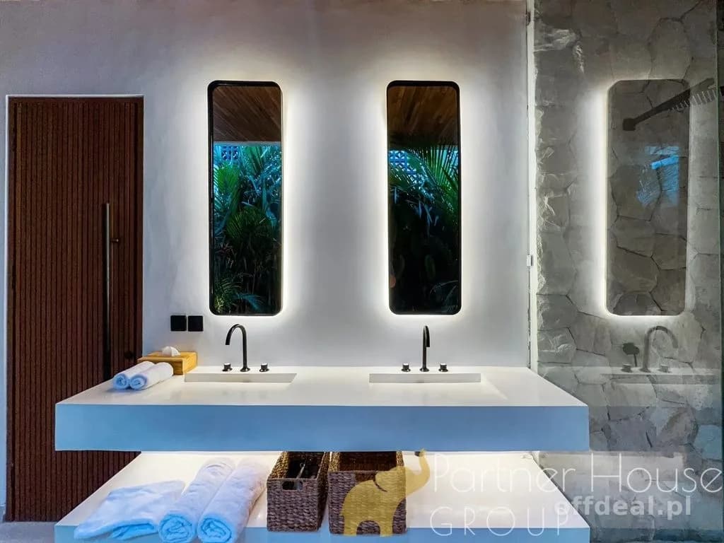 4-Zimmer Haus zum Verkauf in Canggu Beach Inn Bali, Jalan Pantai Batu Bolong, Canggu, North Kuta, Badung, Bali, Lesser Sunda Islands, 80363, Indonezja | 236 m²