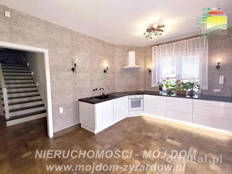 6-Zimmer Haus zum Verkauf in Międzyborów | 334 m²