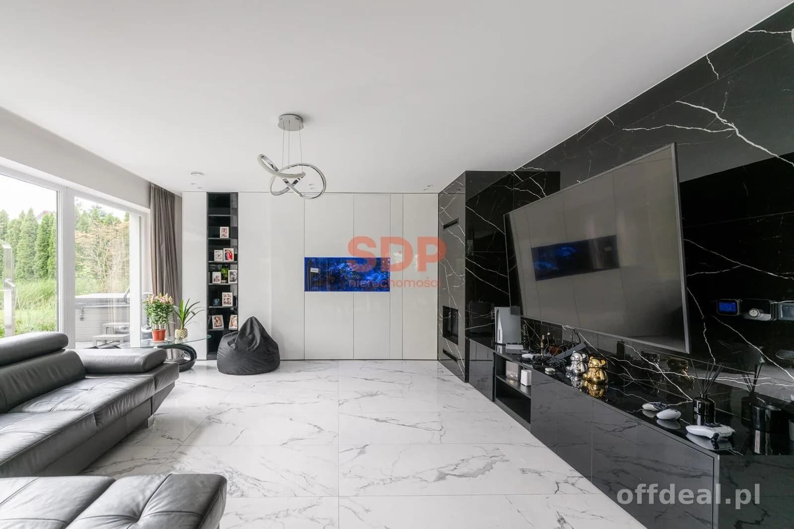 Dom z prywatną strefą relaksu i basenem|działka 1343 m2 | Smolec