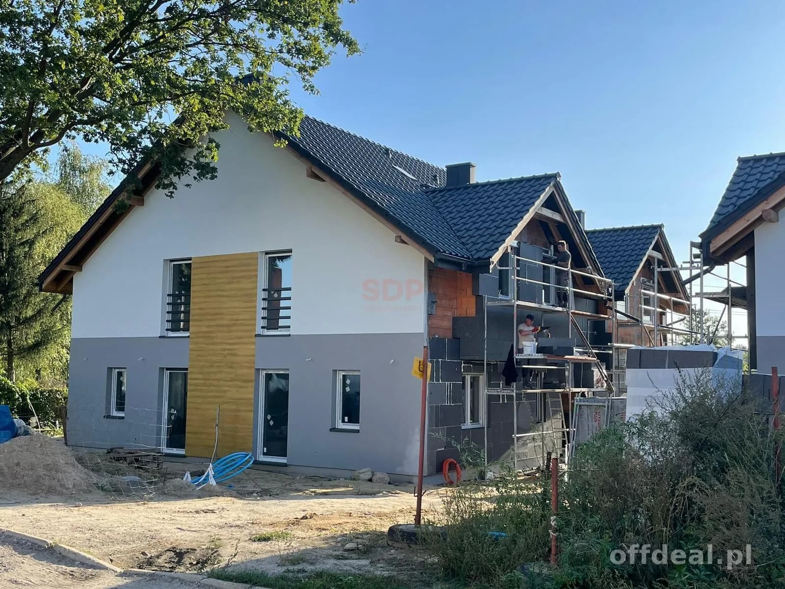 Dolina Baryczy, segment z ogródkiem