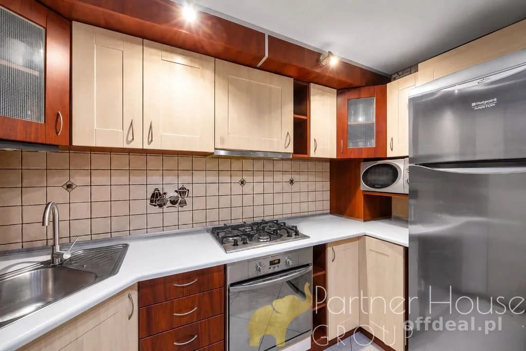 Rodzinne 4 pokoje z ogrodem (200m2) jak w domu