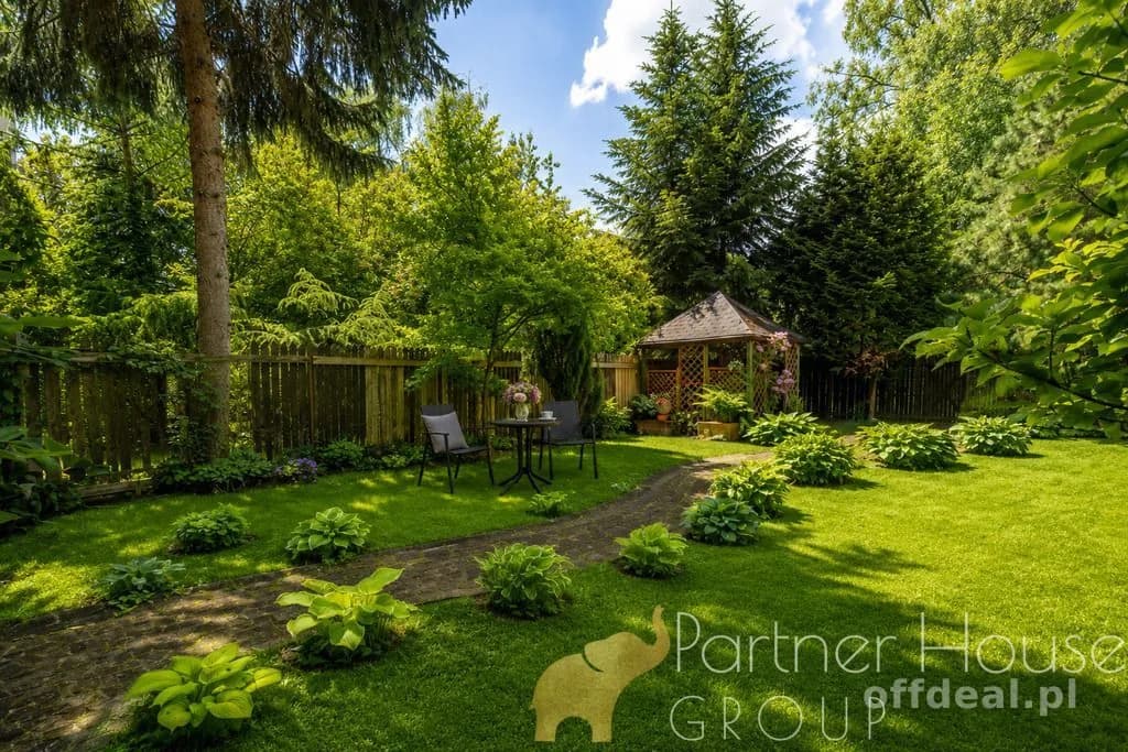Rodzinne 4 pokoje z ogrodem (200m2) jak w domu
