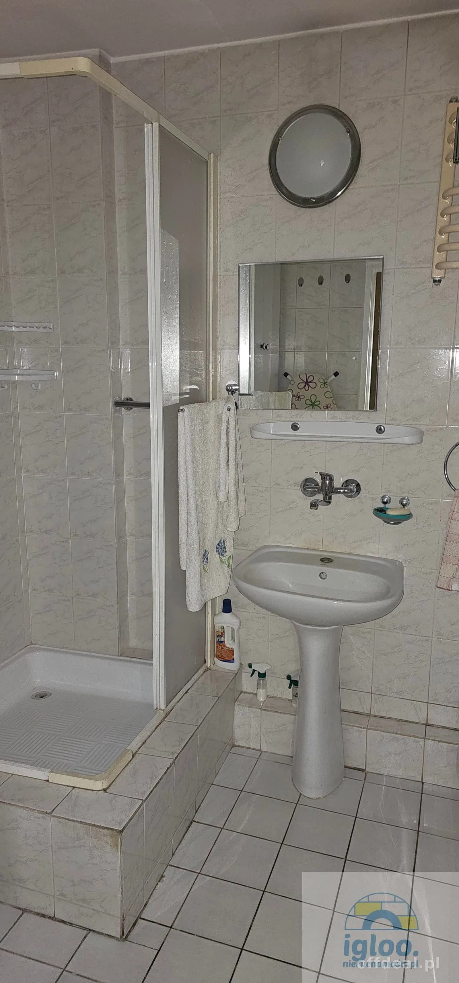 Mieszkanie 2-3 pokojowe -nowsze budownictwo- garaż- balkon- Centrum