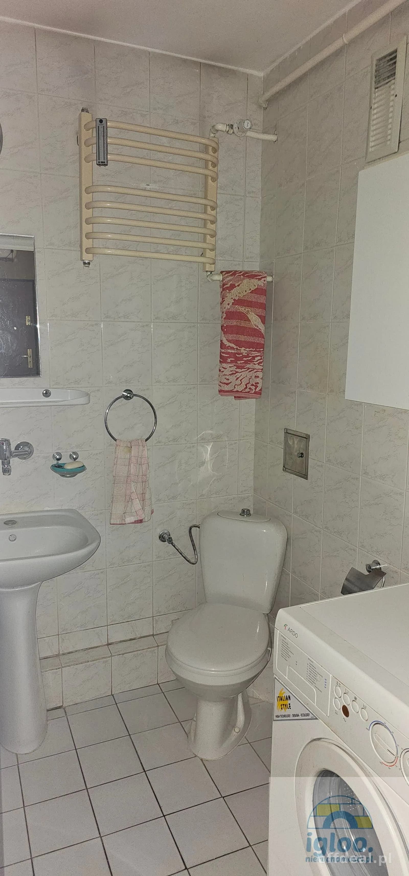 Mieszkanie 2-3 pokojowe -nowsze budownictwo- garaż- balkon- Centrum