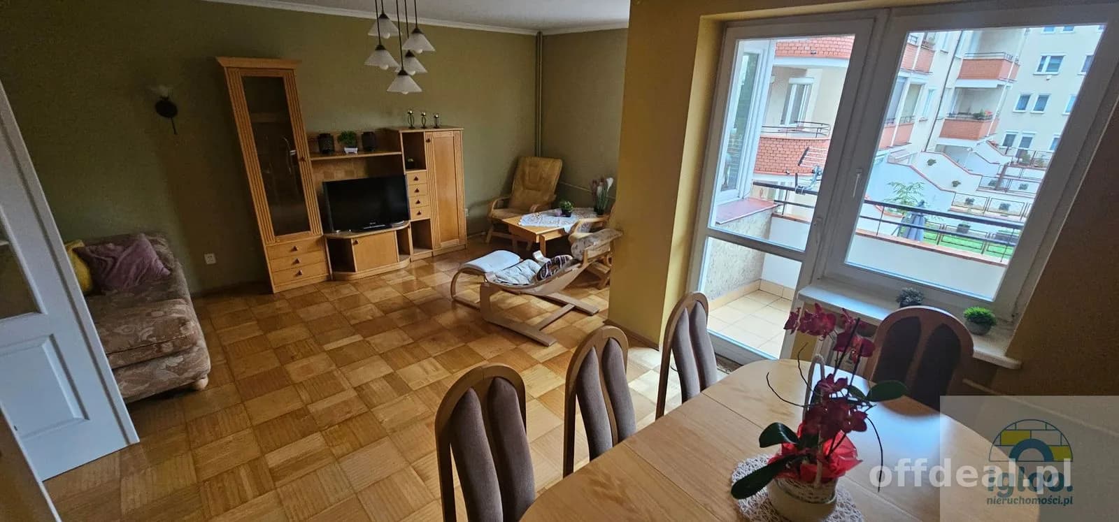 Mieszkanie 2-3 pokojowe -nowsze budownictwo- garaż- balkon- Centrum