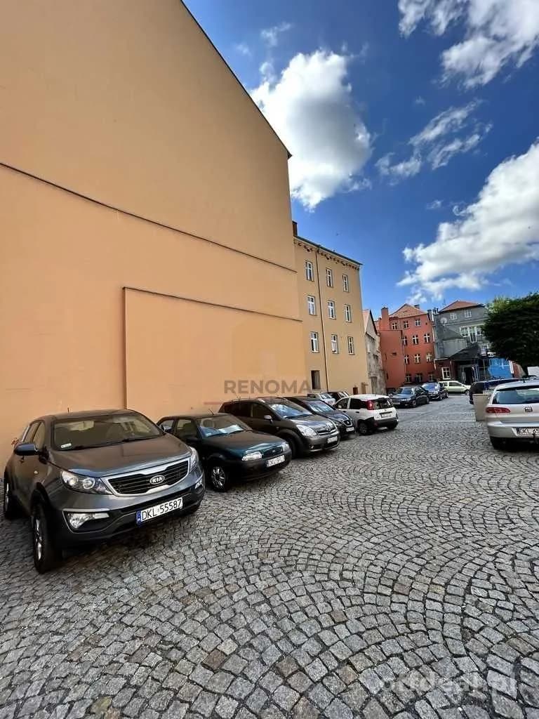 Mieszkanie pod inwestycje . Ścisłe centrum Kłodzka