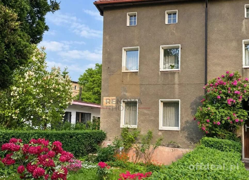 Zdjęcie 4: Dom, 9 pokoje, 250 m², Wałbrzych