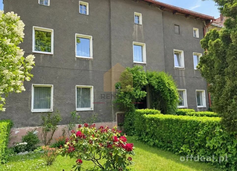 Zdjęcie 3: Dom, 9 pokoje, 250 m², Wałbrzych