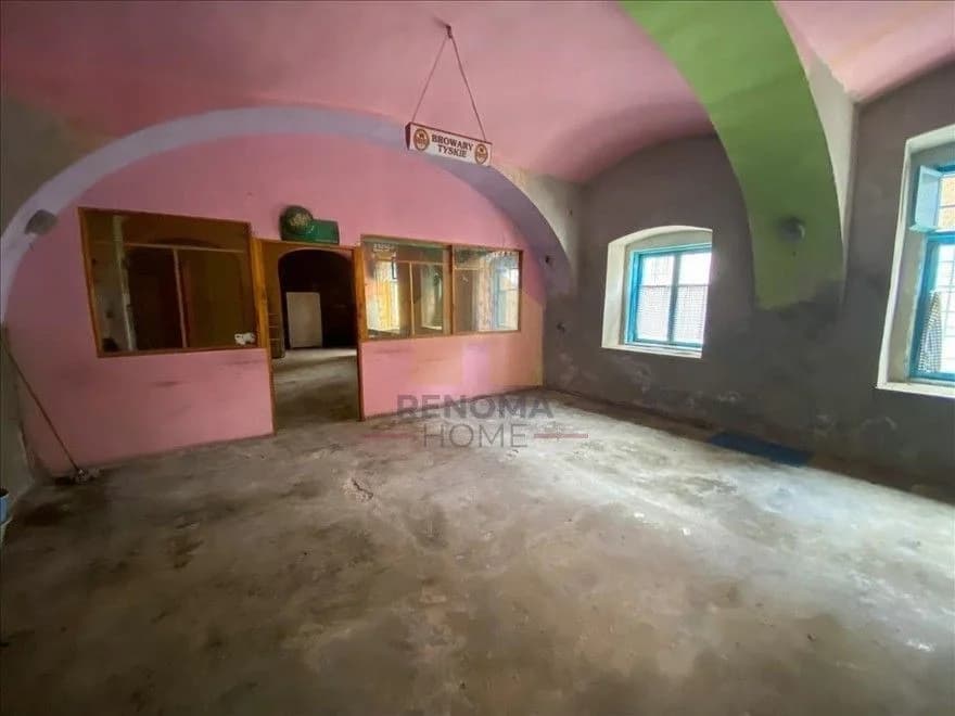 bien commercial à vendre à Tarnów | 5 pièces | 97,6 m²