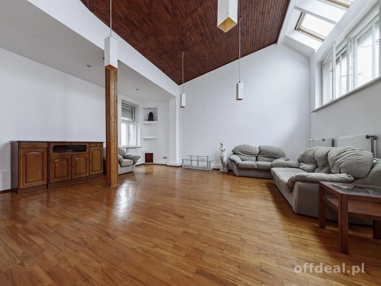 commercial property for sale in Warszawa | 193.18 m²