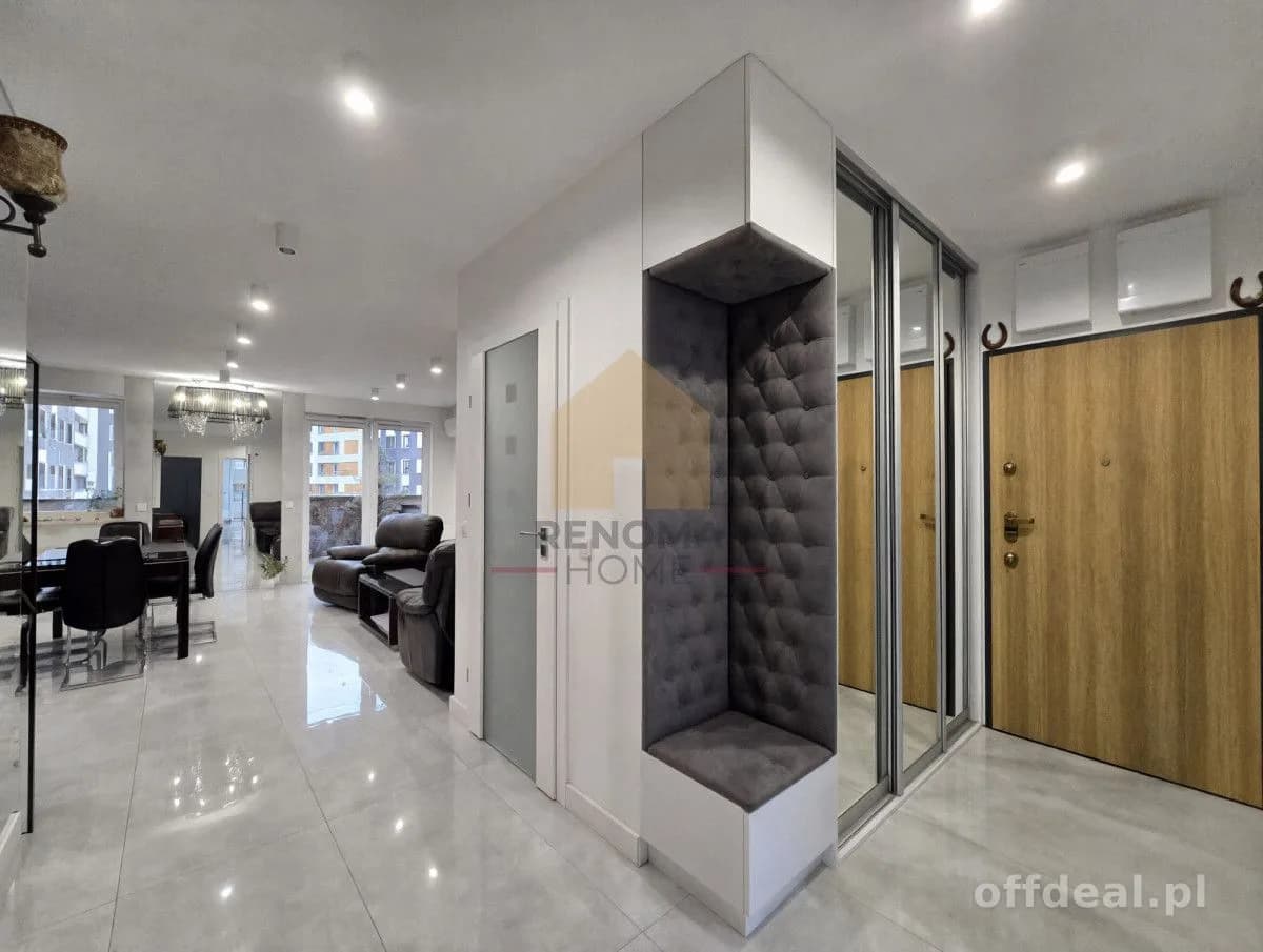 Prowizja 0% ! 3 pokoje, taras, balkon, 2 garaże