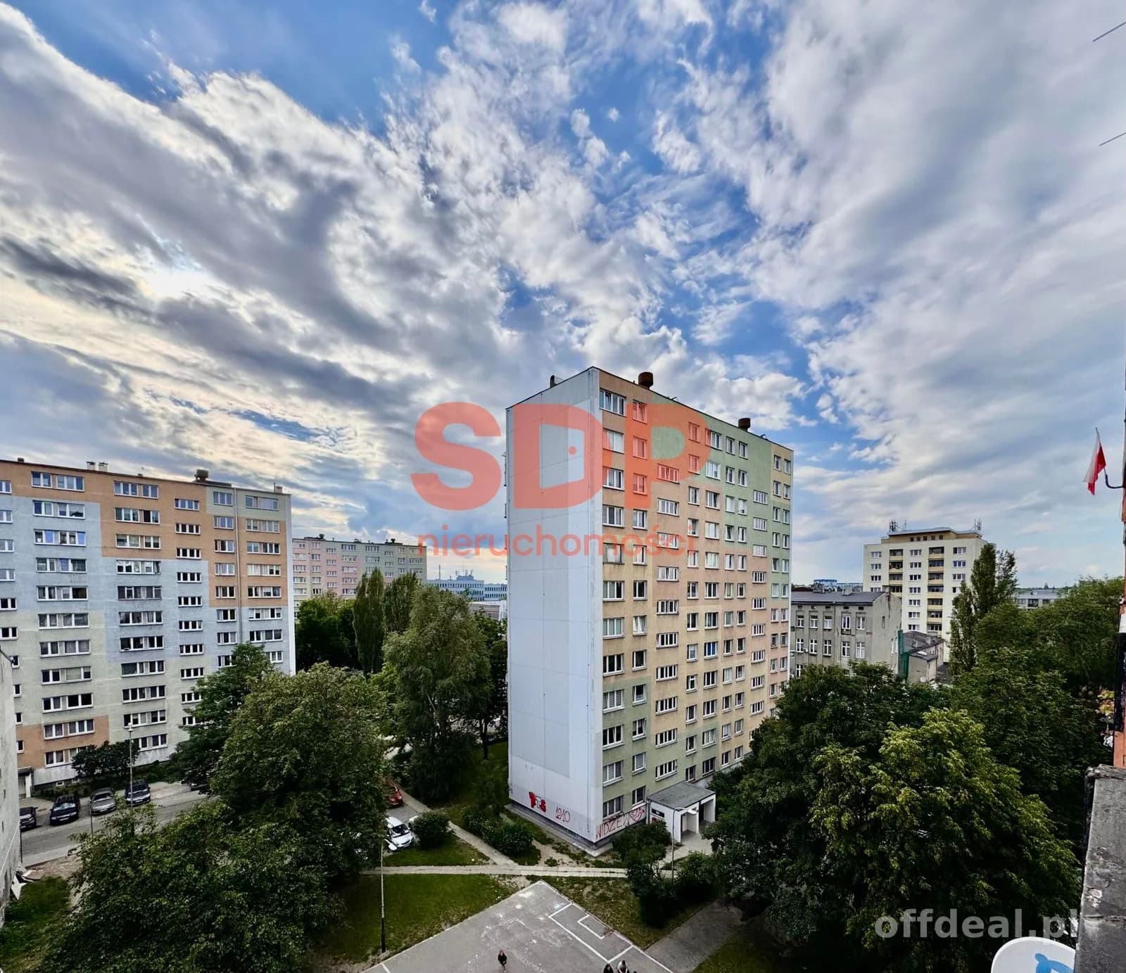 Winda od poziomu 0 | Balkon | Komórka | Mieszkanie do remontu