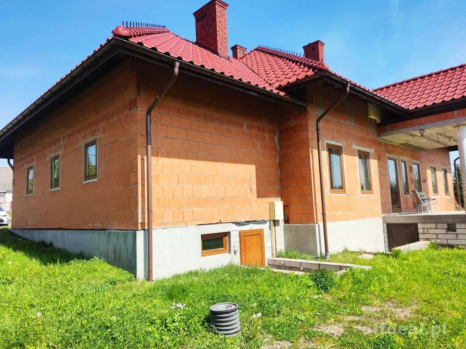 Dom pod Kielcami, spokojna i cicha okolica