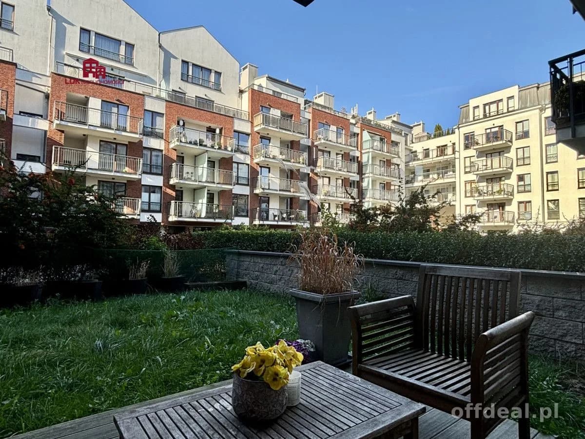 Adres, który zarabia | 120 m² nad Motławą