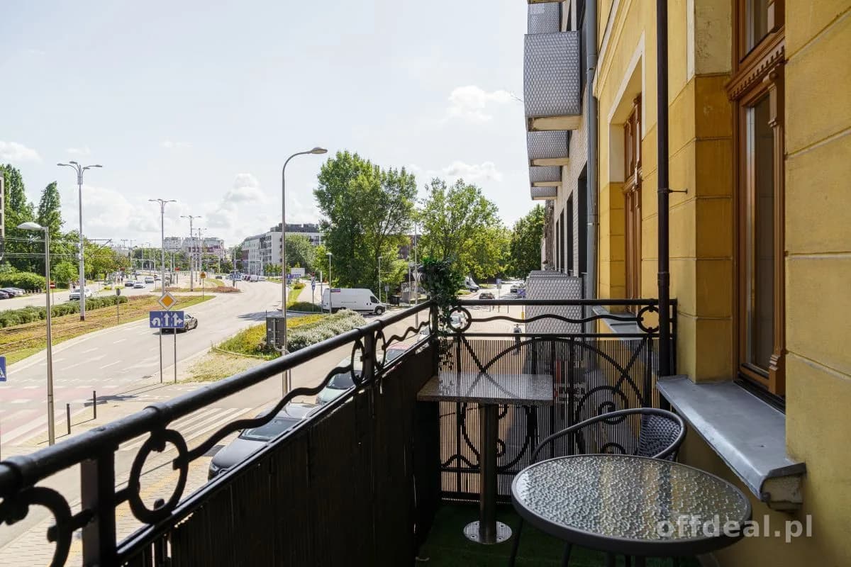 appartement à louer à Wrocław, Śródmieście, Nadodrze | 3 pièces | 107 m²