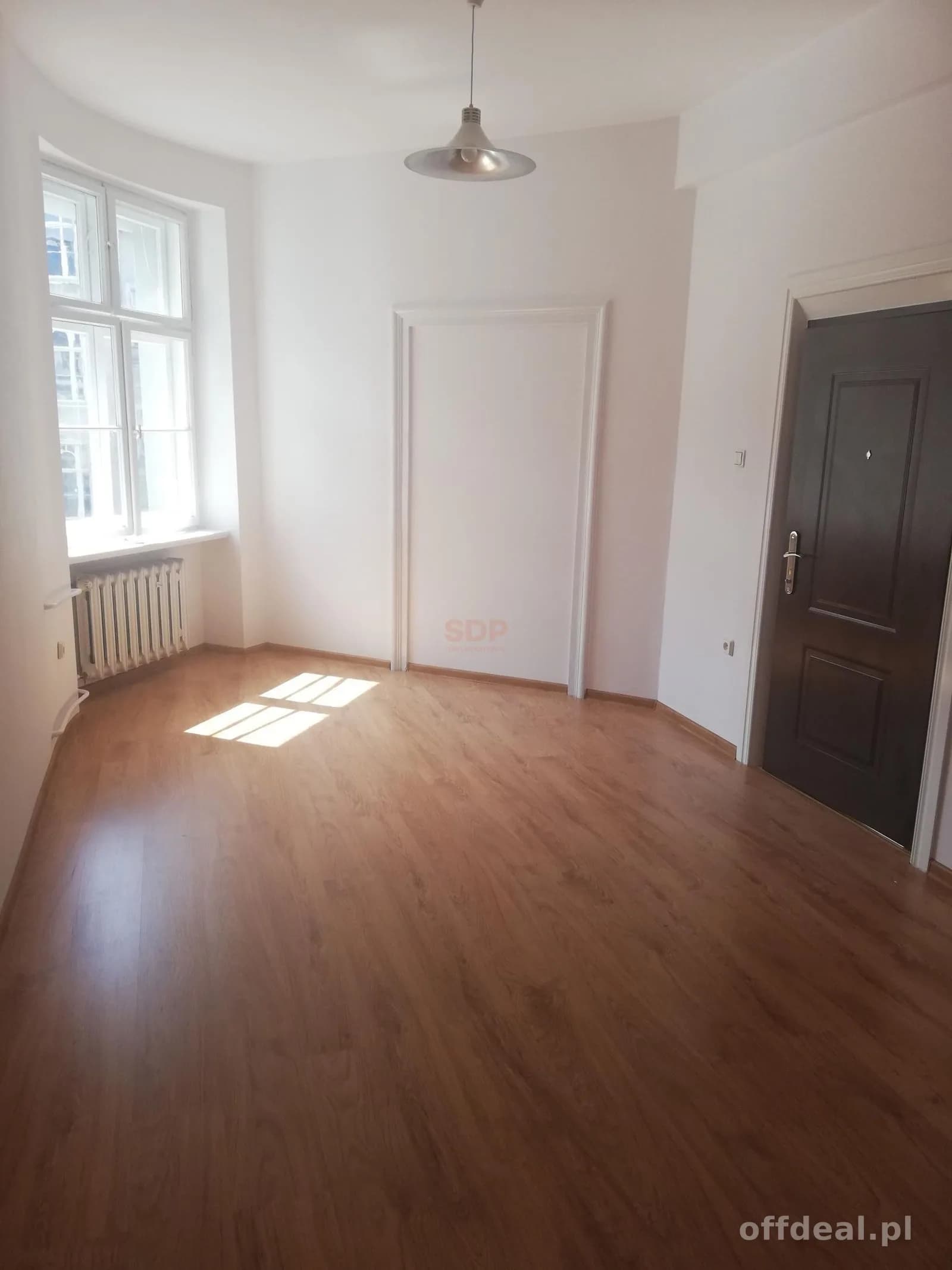 bien commercial à vendre à Wrocław, Śródmieście, Nadodrze | 2 000 m²