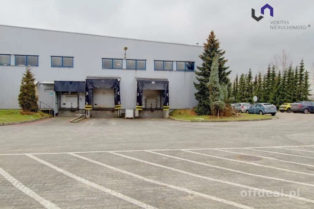 комерційна нерухомість в оренду у Katowice, Brynów | 5 708 m²