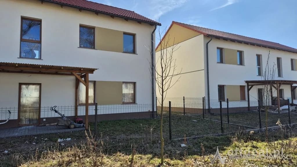 3 pokoje z ogródkiem i poddaszem – nowe mieszkanie w Miłoszycach