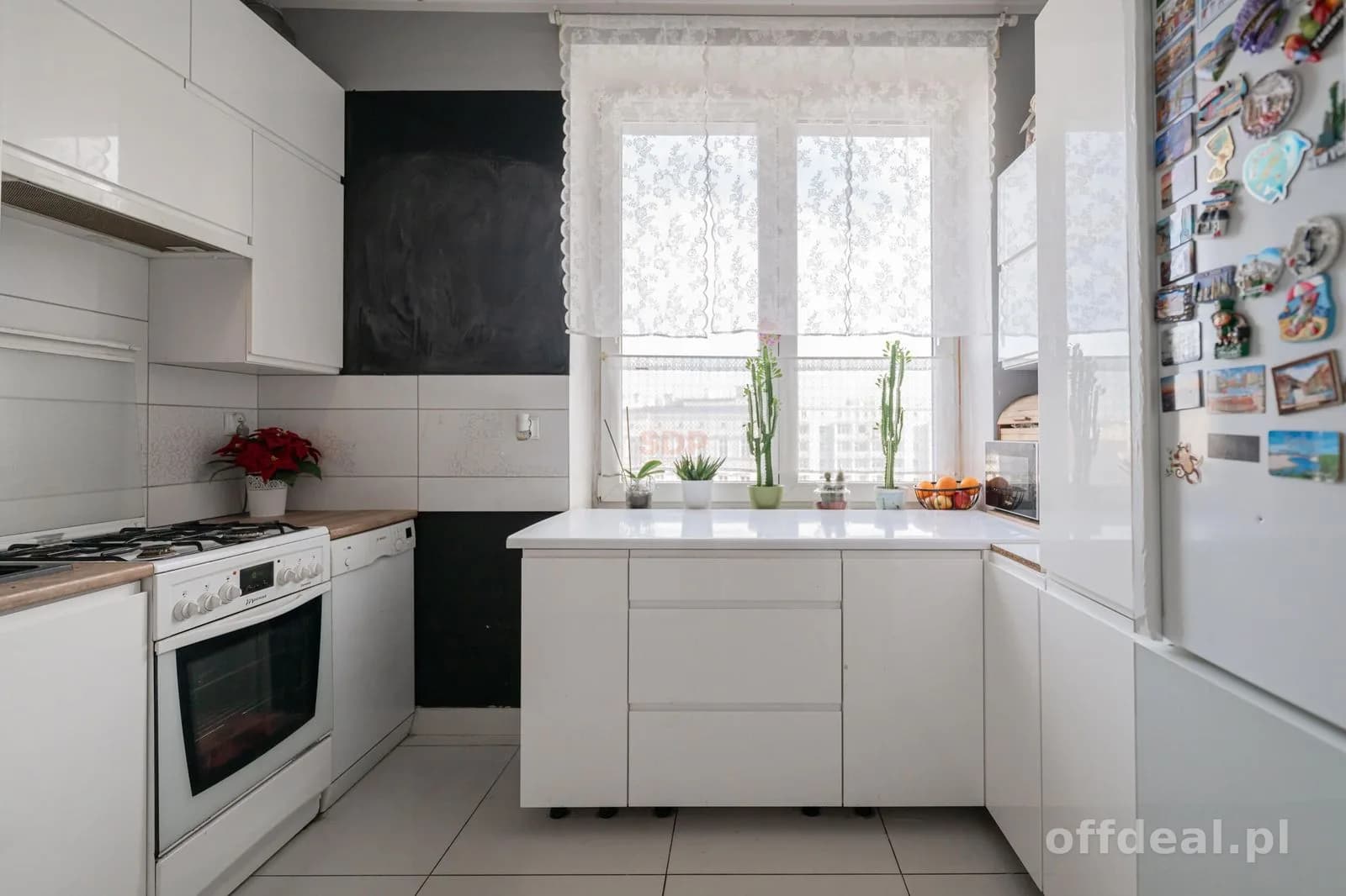 Centrum| 2 pok. w rozkładzie| balkon| osobna kuchnia | parking