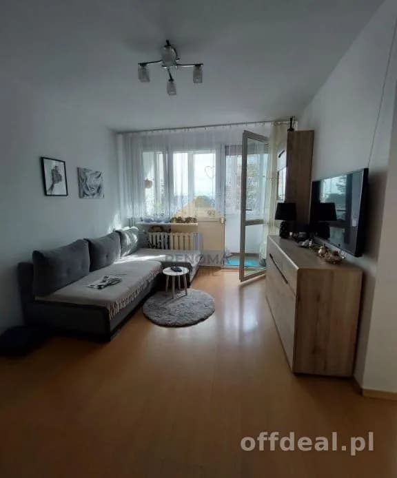 3 Pokoje | Os Staszica