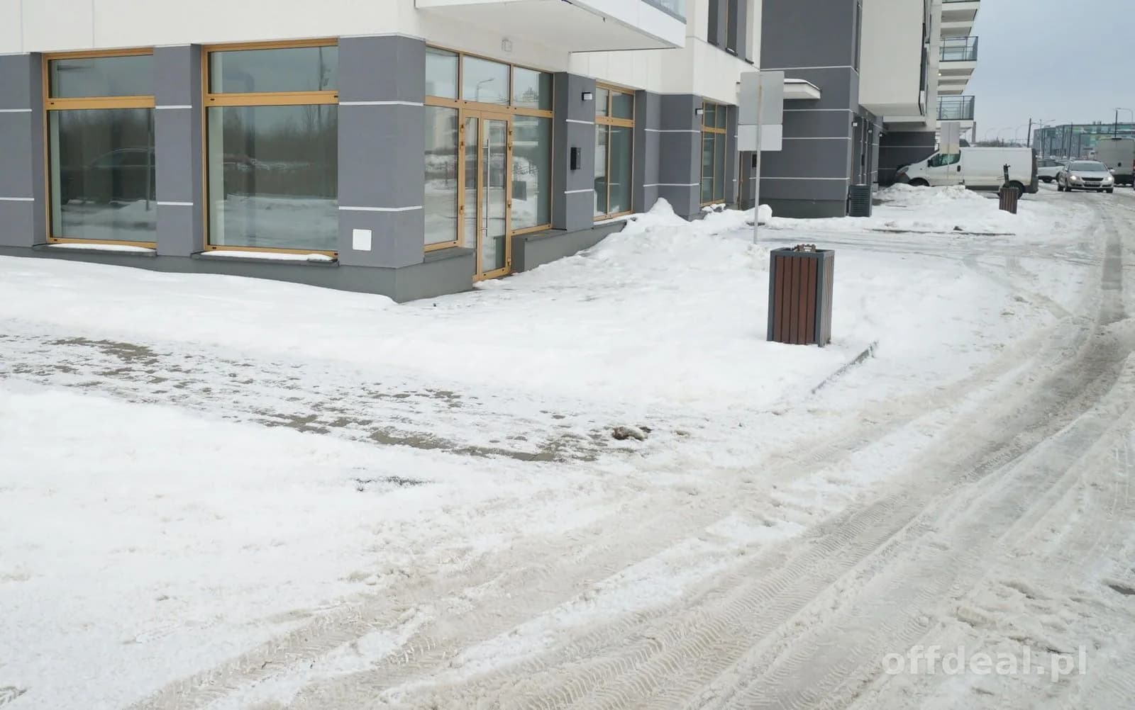Przestronna nieruchomość dla Twojej działalności
