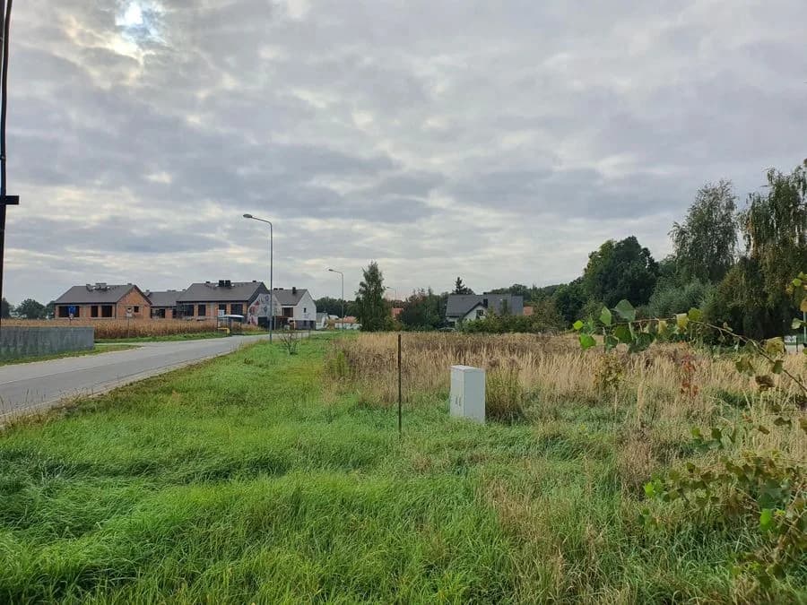 Grundstück zum Verkauf in Krzyżowice | 1.518 m²