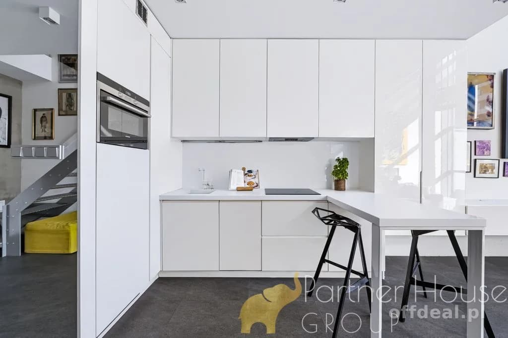 Loft 66 m² | 6 m wysokości | Qbik | Mokotów