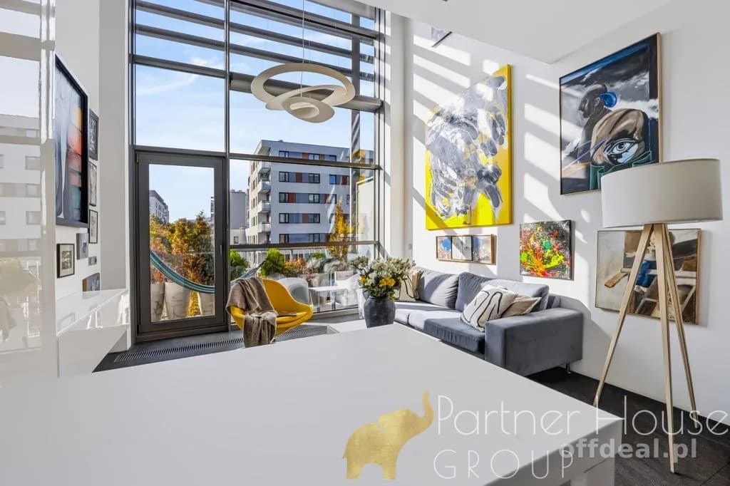 Loft 66 m² | 6 m wysokości | Qbik | Mokotów