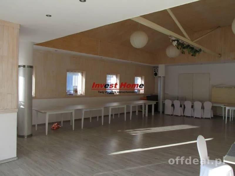 bien commercial à louer à Godów | 160 m²