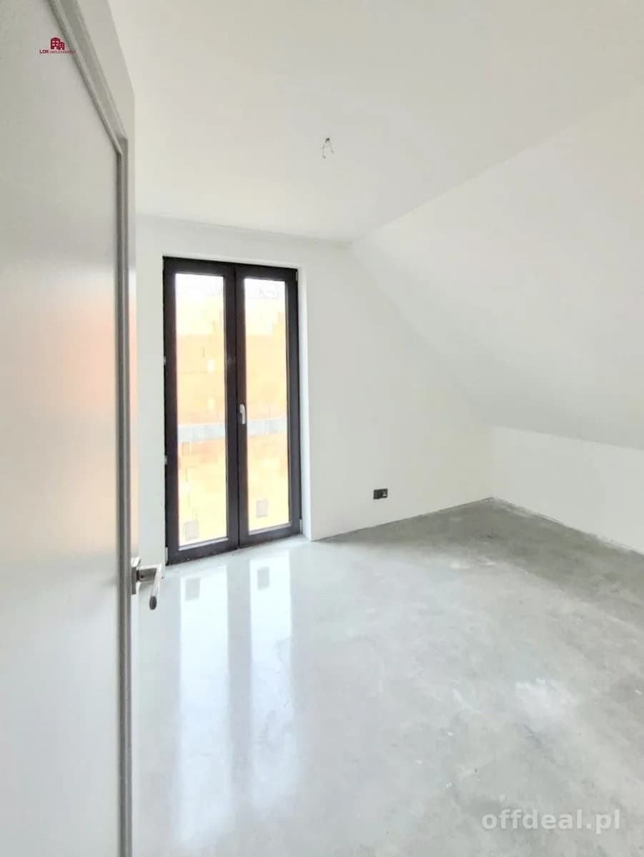 WYSOKI SALON 6 m | działka 409 m² - Płoty