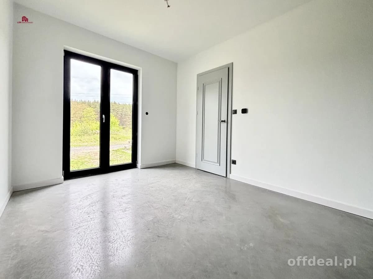 WYSOKI SALON 6 m | działka 409 m² - Płoty