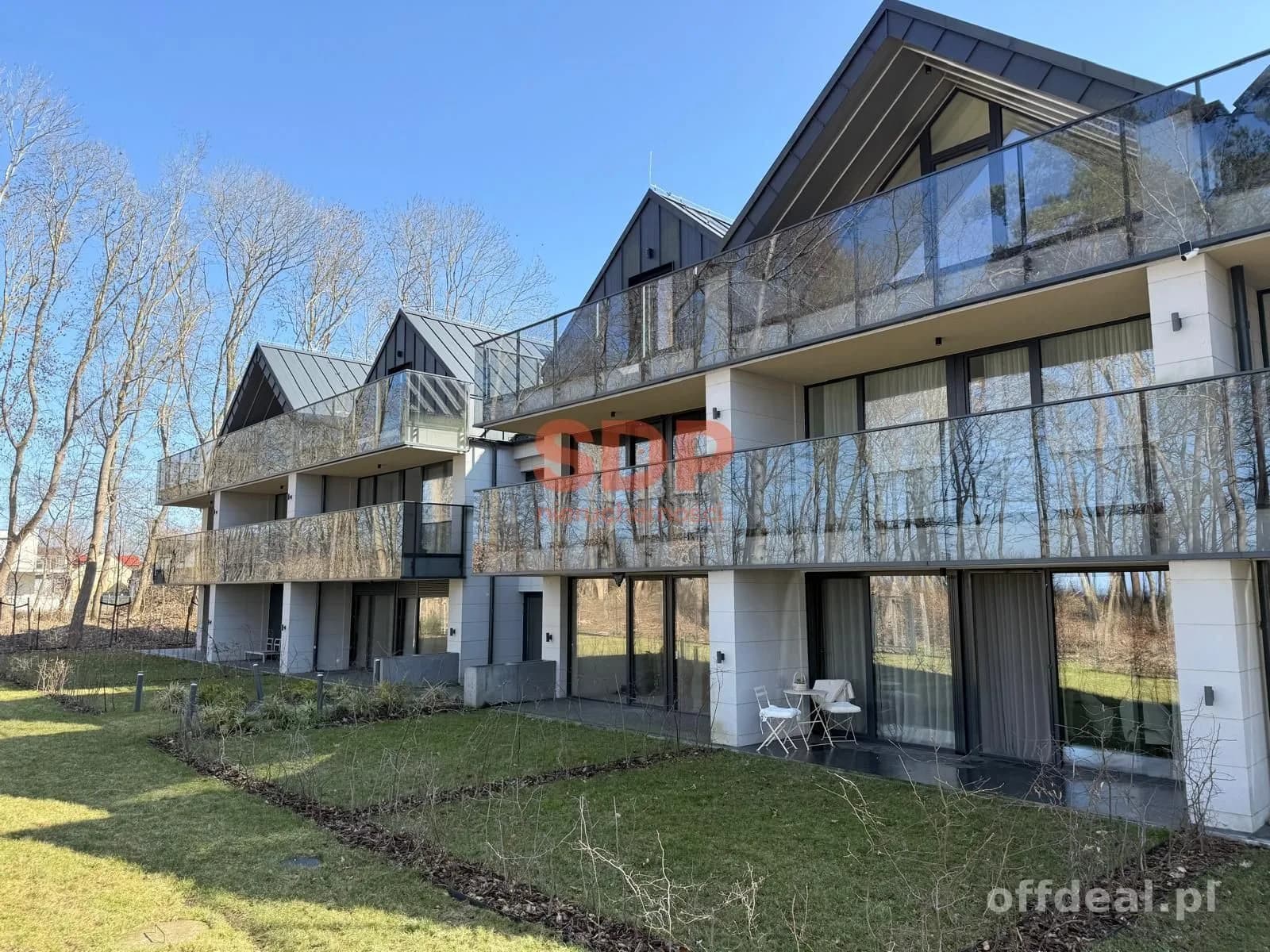 Ekskluzywny apartament z ogródkiem |1 linia z widokiem na morze